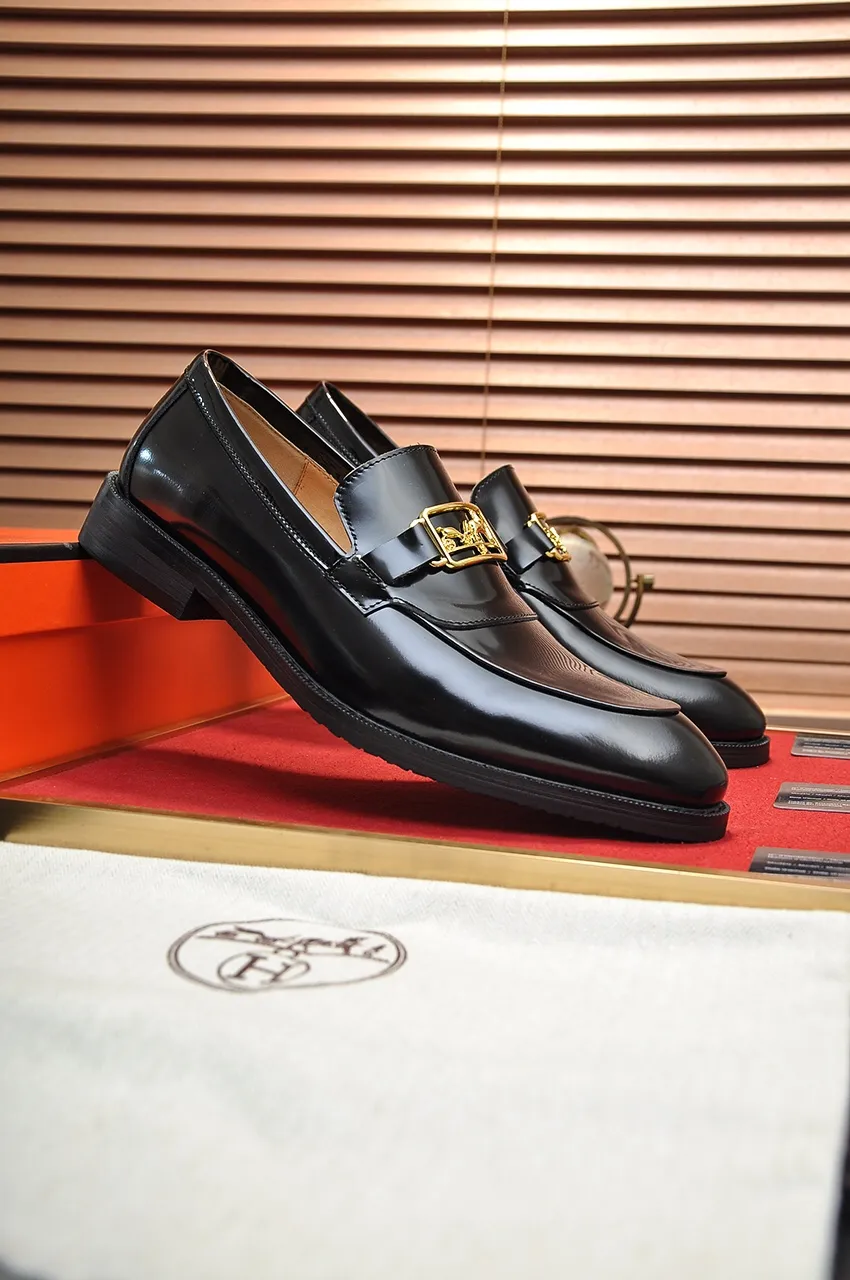 Men's shoes 💰500💶[HERMES] (cowhide lining)🍀Italian top luxury🍀He does not pursue novel styles and gorgeous colors, but attracts the favor of successful men with his flawless, elegant and classic style! This very, very comfortable, simple and stable style makes it easy to match any style! The pattern is absolutely 1:1 refined from the original case, and we strive for excellence in materials, imported cowhide + cowhide lining💪💪💪extraordinary texture👍! .Black brown code number: 38 to 45 (45 customized)